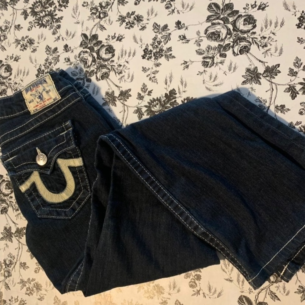 Size 27 True Religion Straight Leg Jeans